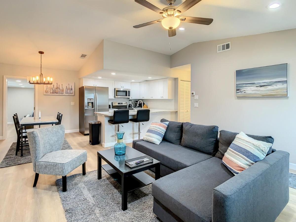 Crown Jewel Of Clearwater 10-15 Min To Beach 5 Min To St Pete Airport Villa Luaran gambar