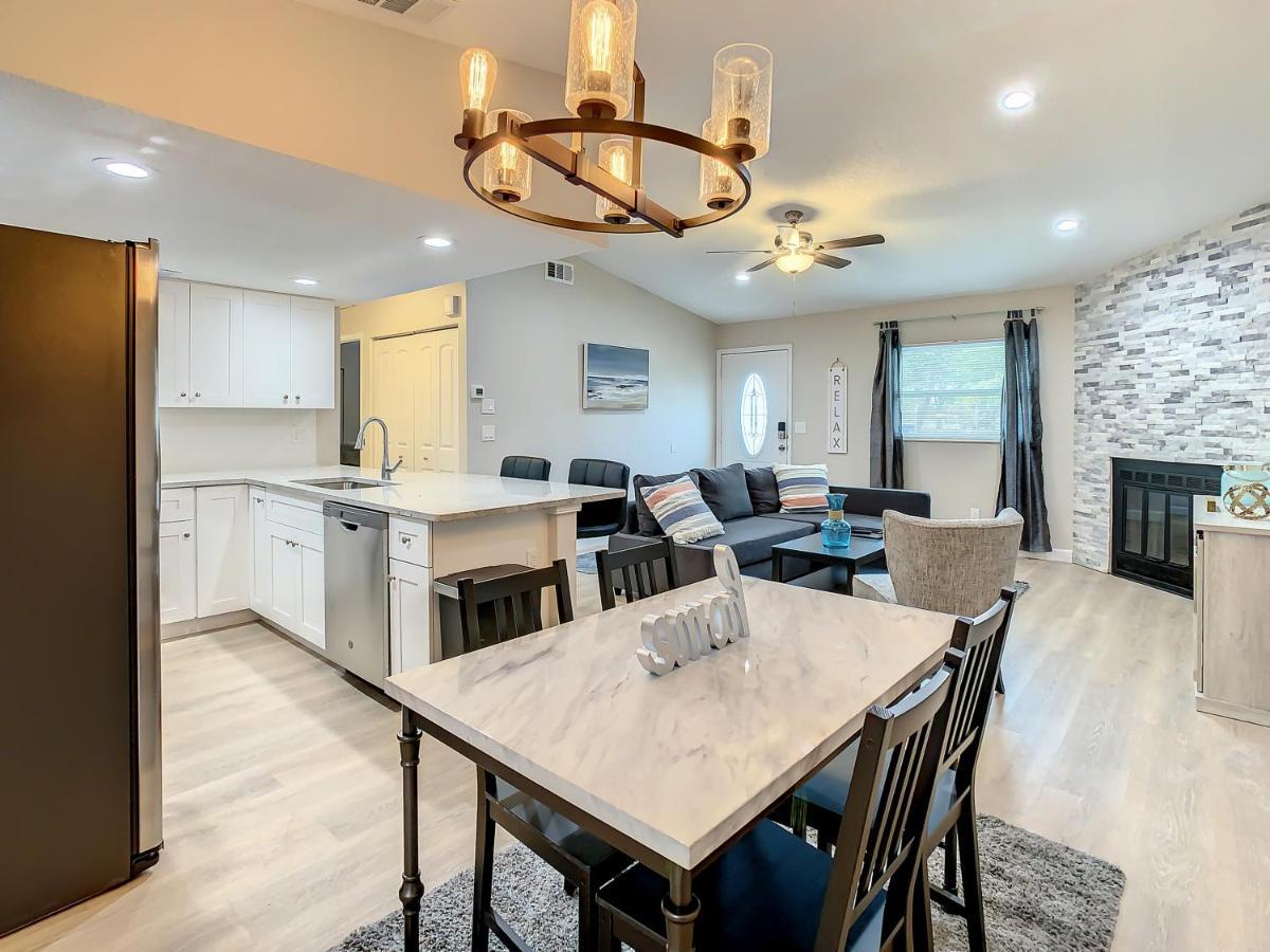 Crown Jewel Of Clearwater 10-15 Min To Beach 5 Min To St Pete Airport Villa Luaran gambar