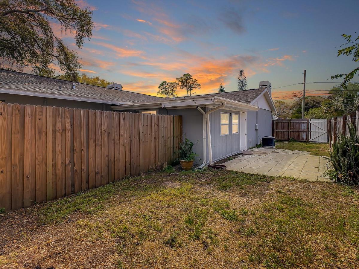 Crown Jewel Of Clearwater 10-15 Min To Beach 5 Min To St Pete Airport Villa Luaran gambar